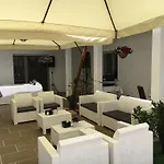 度假居 Santoro