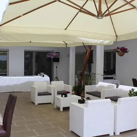 Tatil Evi Santoro