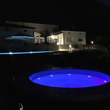 Santoro Holiday home